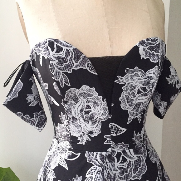 Stylestalker Dresses - Style Stalker off the shoulder Skater Dress Stylestalker Dresses - Style Stalker off the shoulder Skater Dress