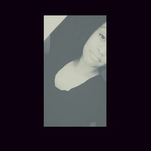 Meet your Posher, Nadya