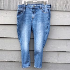 Old Navy Super Skinny Mid Rise Ankle Jeans High