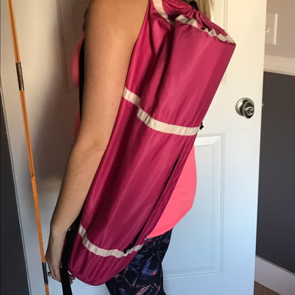lululemon athletica Bags - Lululemon yoga mat bag lululemon athletica Bags - Lululemon yoga mat bag