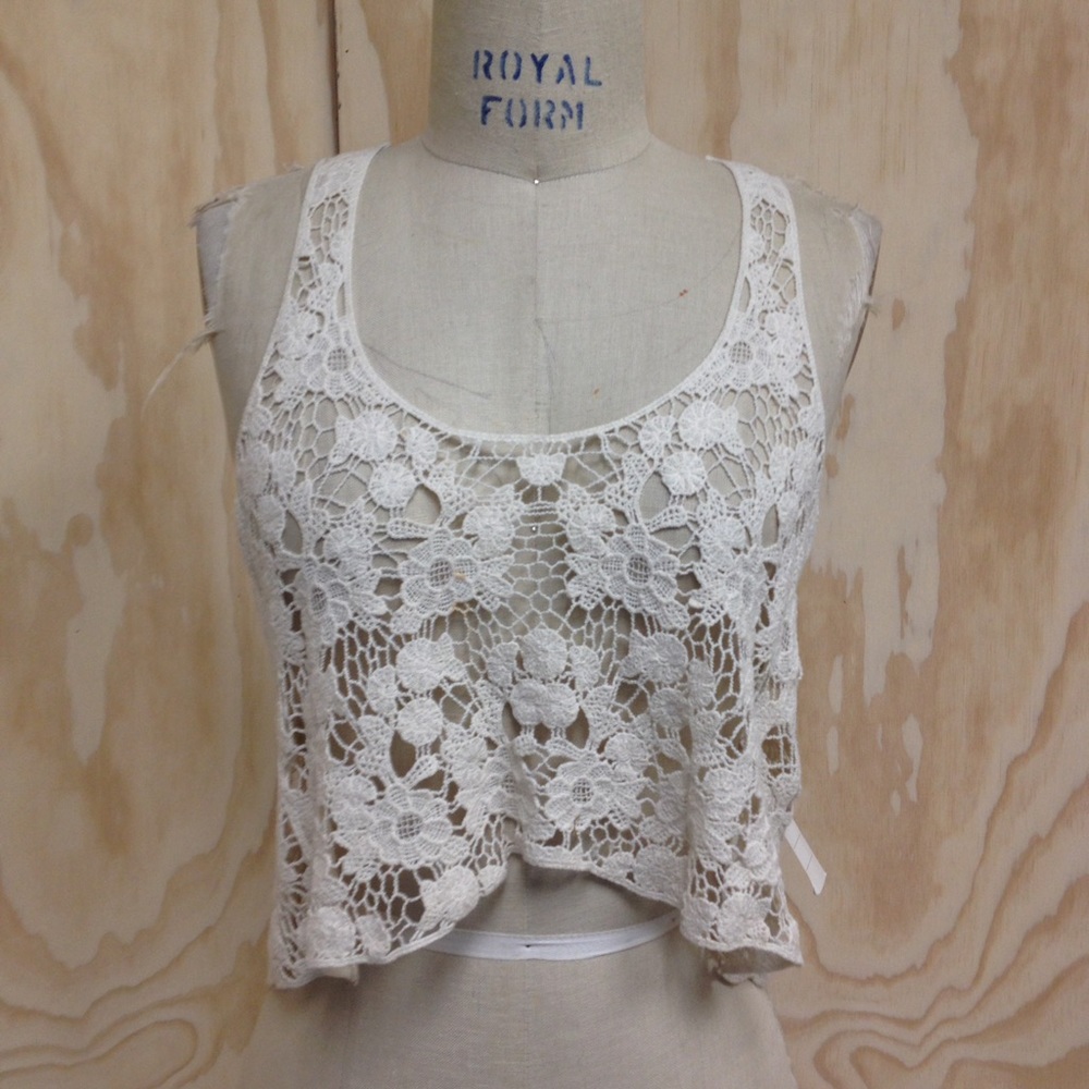 Floral Crochet Crop Top