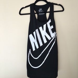 Women's Nike classic tank