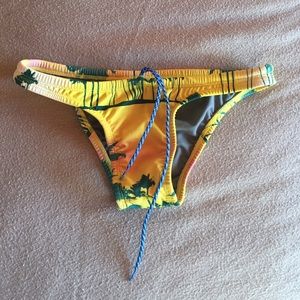 Jolyn bathing suit bottoms size Small