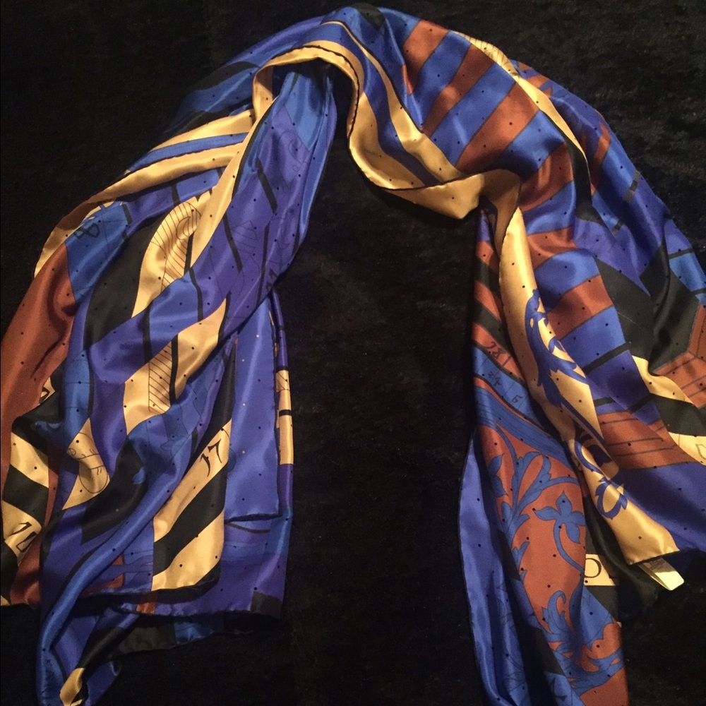 Hermes scarf