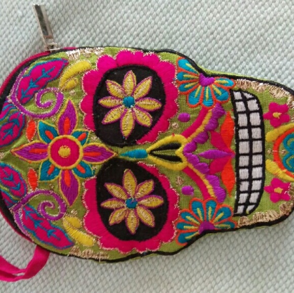 Day of the Dead Wristlet - Picture 1 of 3