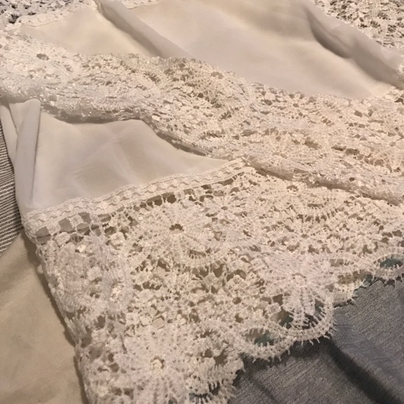 Lace top - Picture 2 of 2
