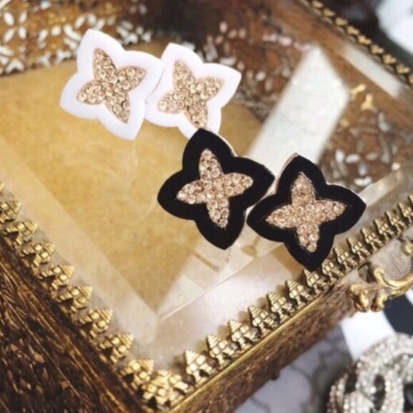 Black and Gold Stud Earrings - Picture 2 of 3