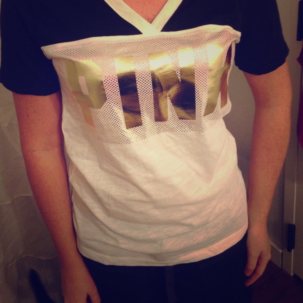 VS Pink Tee