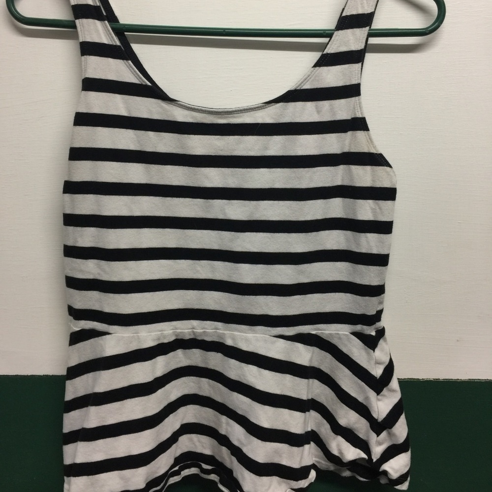 Express black and white peplum tank top