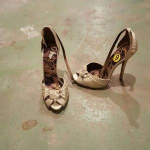Sam Edelman Gold Heels Size 9