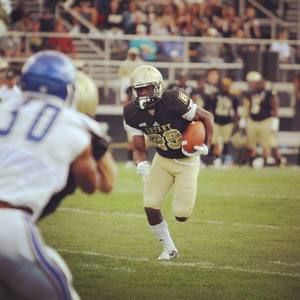 Meet your Posher, Jean