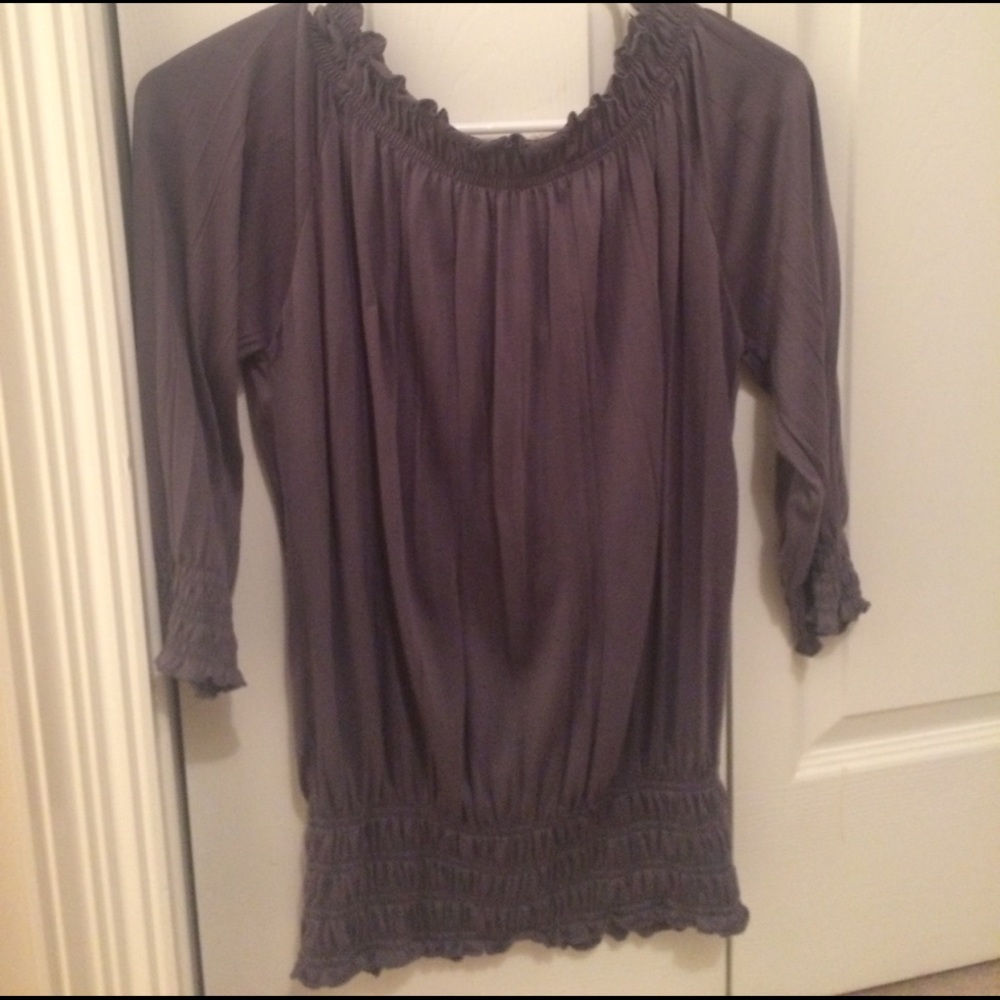 🔴SOLD🔴Blouse - Picture 3 of 4