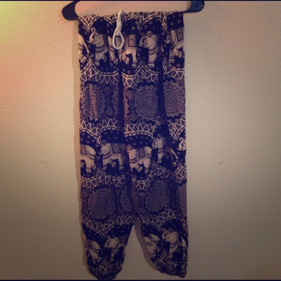 Elephant pants - Picture 1 of 1