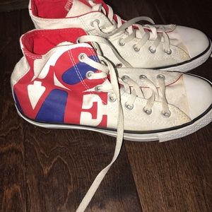 lightly worn converse