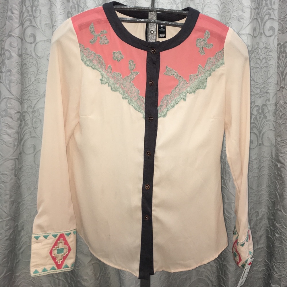 BKE boutique top