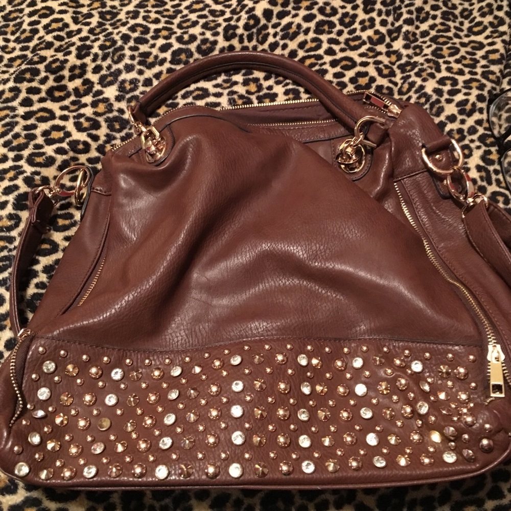 🌟Boutique satchel🍑 donating soon