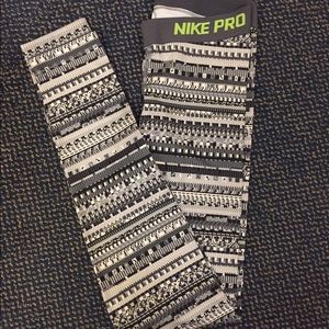 Nike leggings