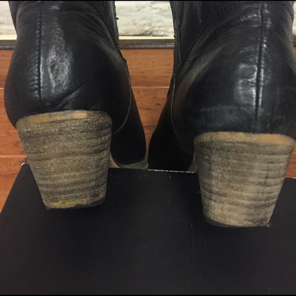 Booties - Picture 4 of 4