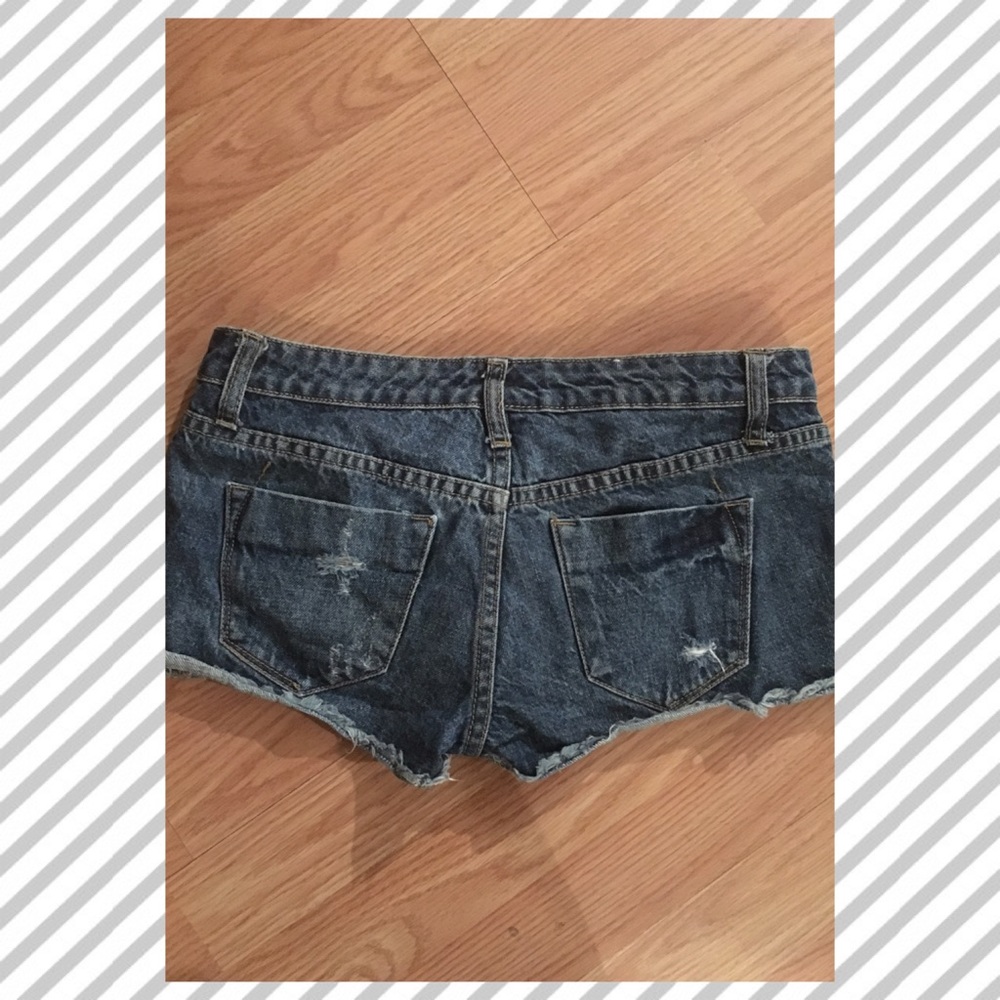 Low Rise Short Shorts - Picture 2 of 3