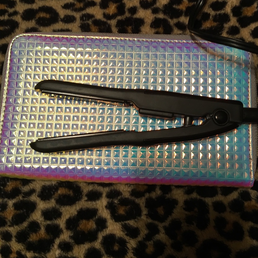 Pocket straightner