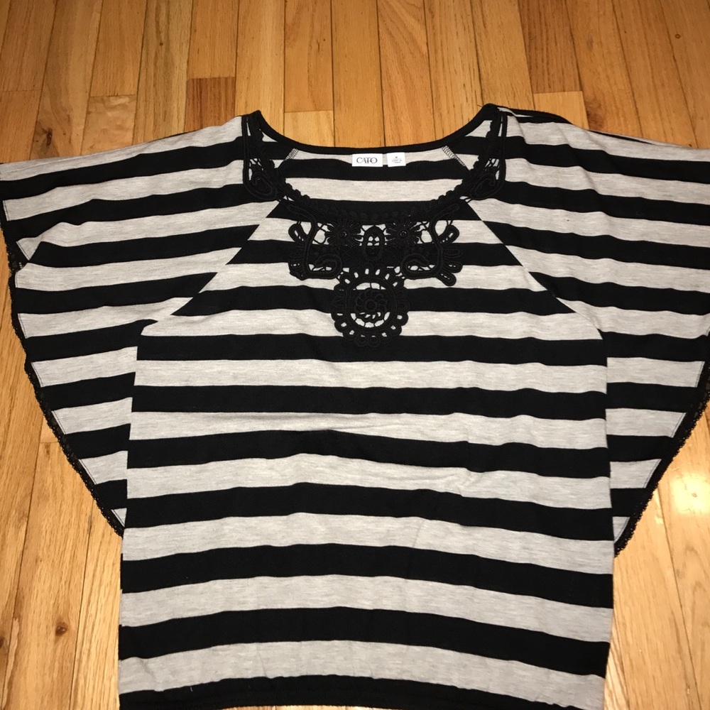 Short sleeve shirt