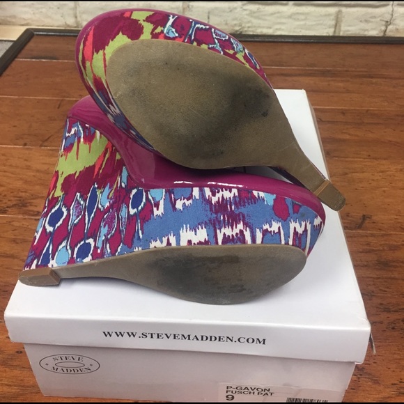 Shoes - Picture 2 of 3