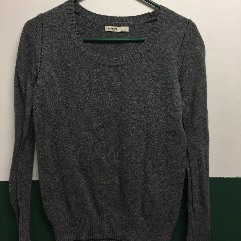 Old Navy grey sweater size M