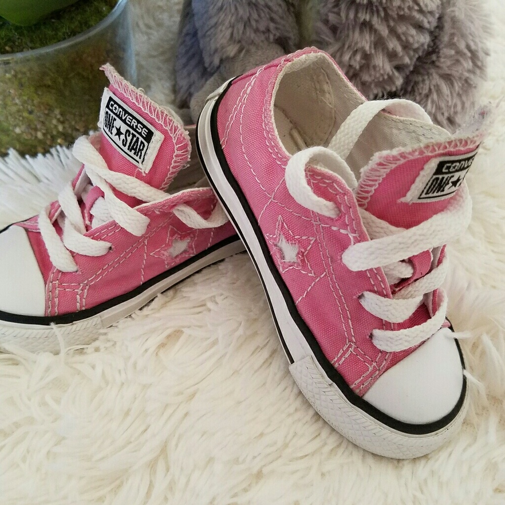 Converse Sneaker (toddler)