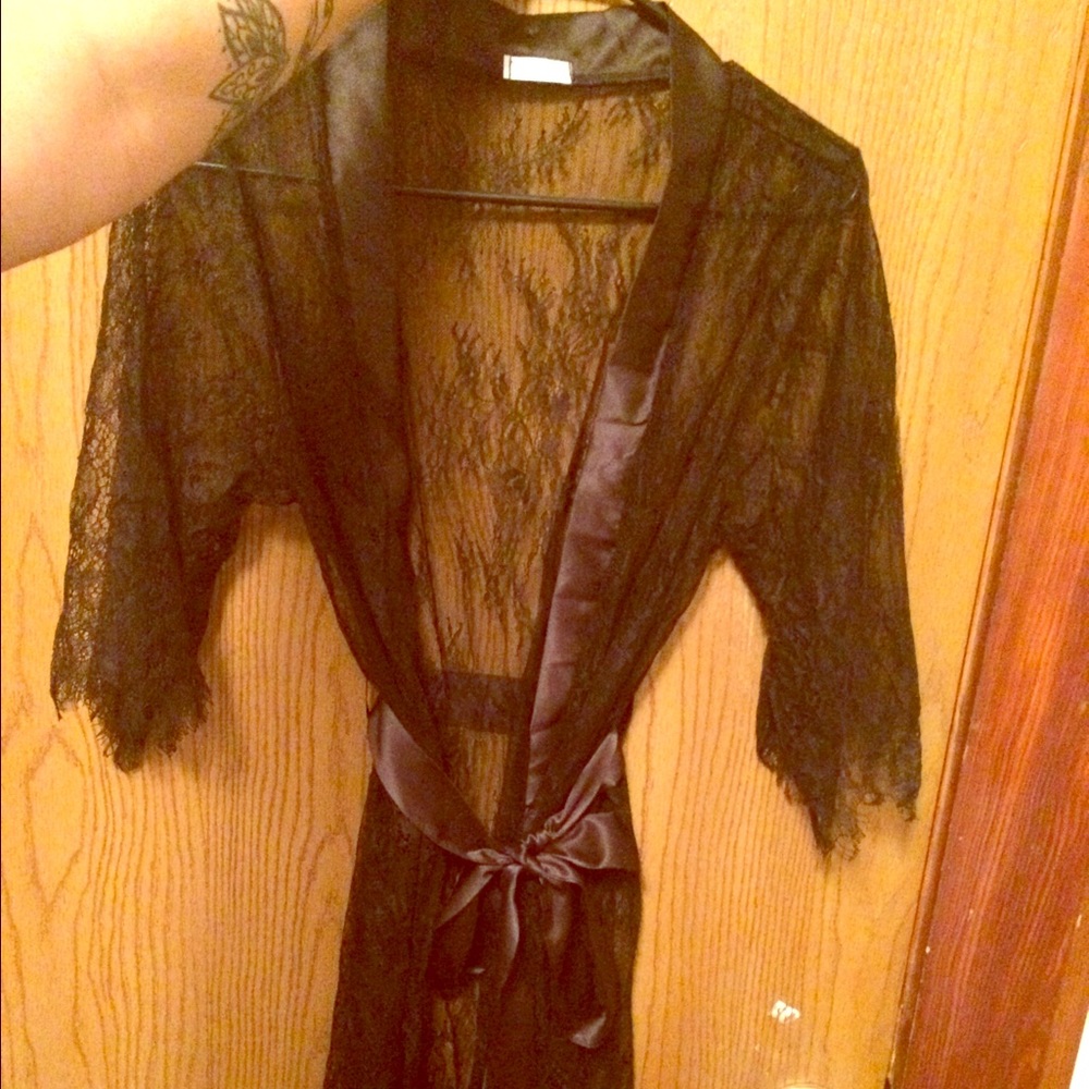 Super cute, NWOT black lace robe