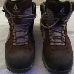 Vasque Hiking Shoes / Boots