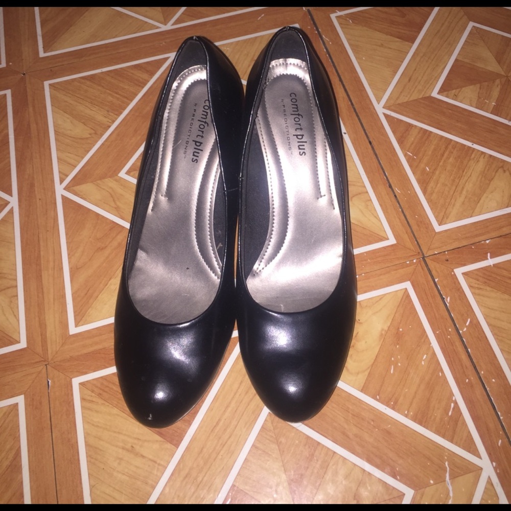 Payless comfort plus 3 inch heel. Never worn these