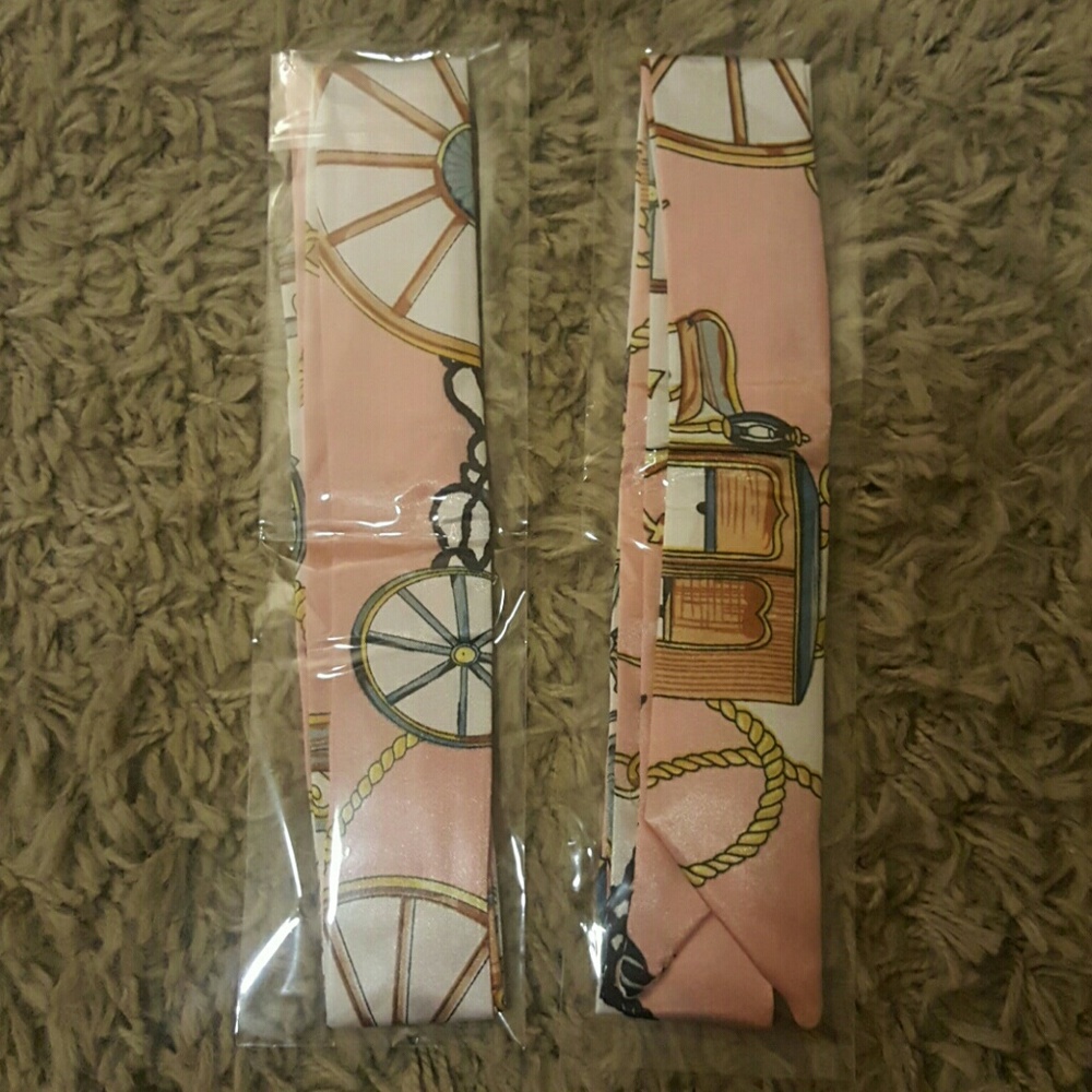 Pair of Twilly Scarfs