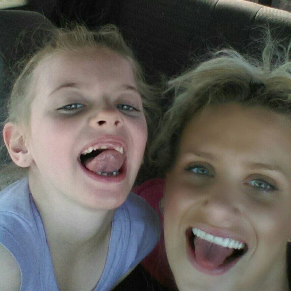 Meet your Posher, Courtney