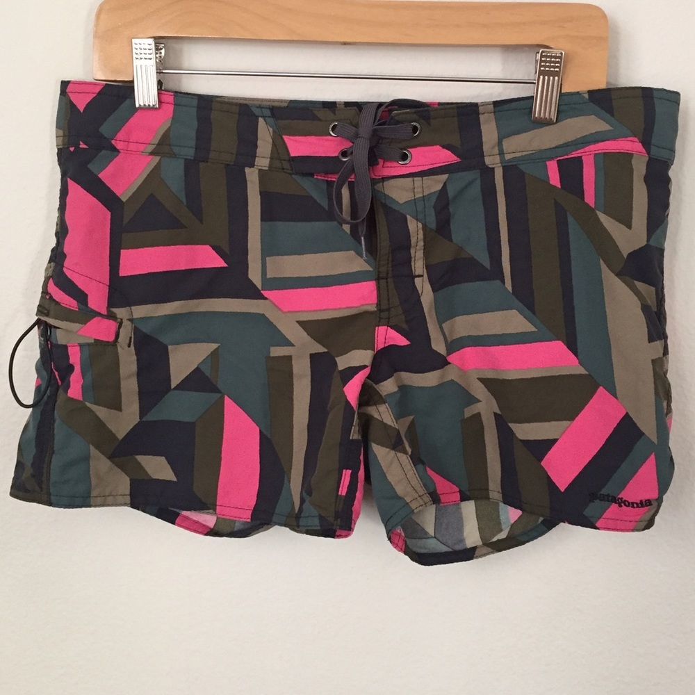 Patagonia { Geometric Board Shorts }