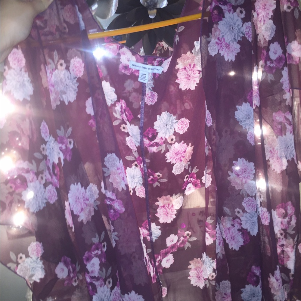 American Eagle Floral Kimona