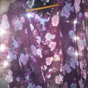 American Eagle Floral Kimona