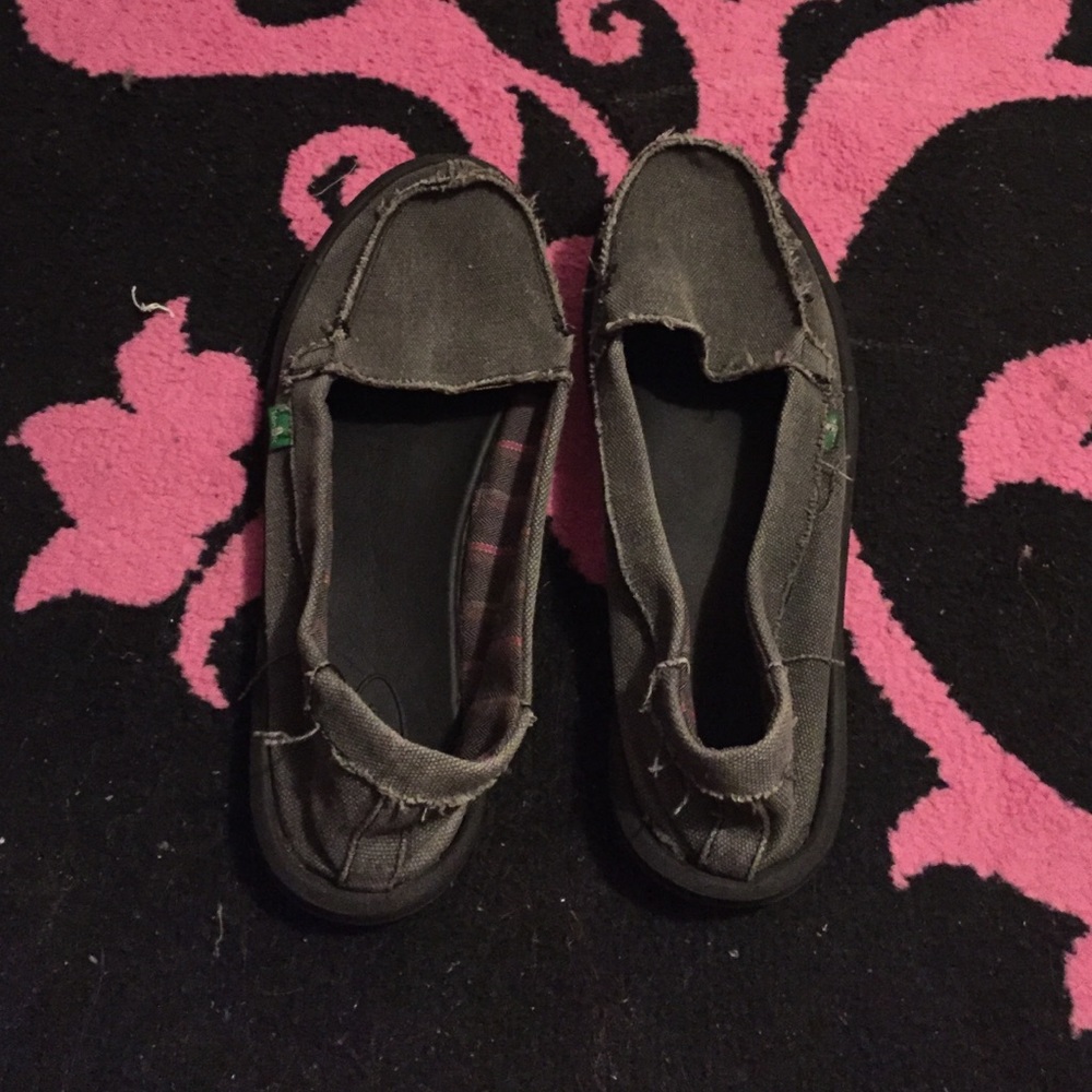 Sanuk great condition (: