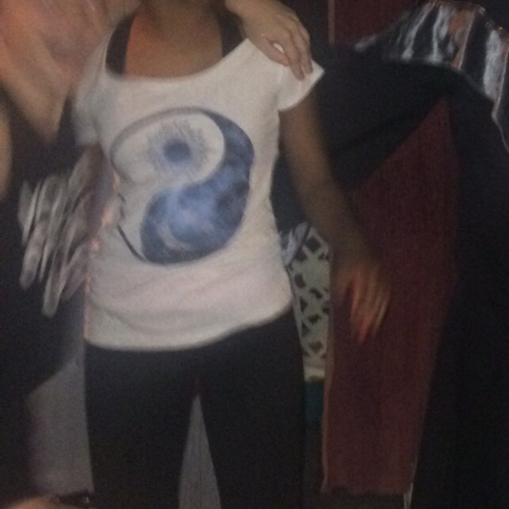 Yin yang shirt worn few times still in great shape