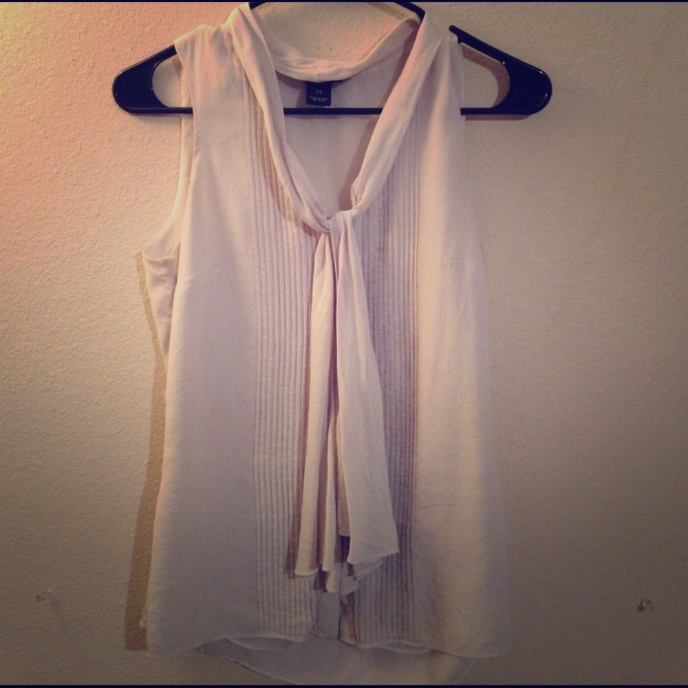 White House Black Market grey blouse