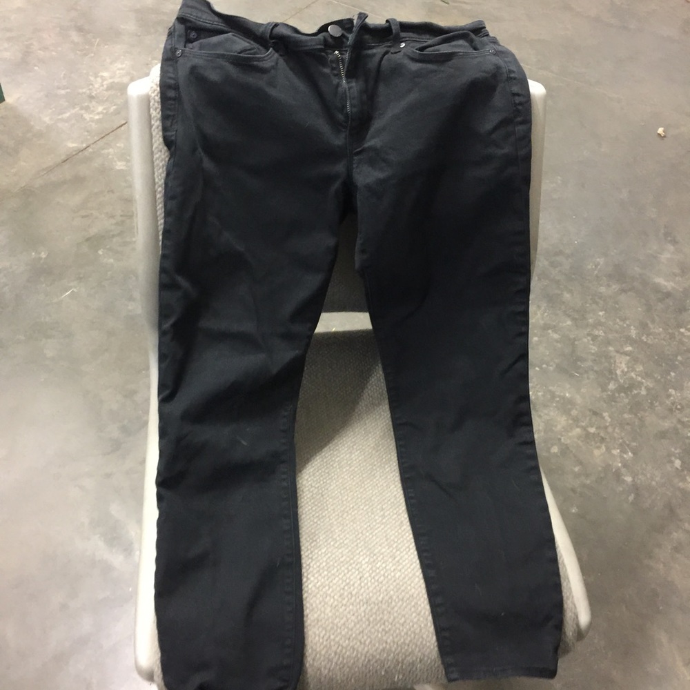 Gap skinny jeans size 29 short