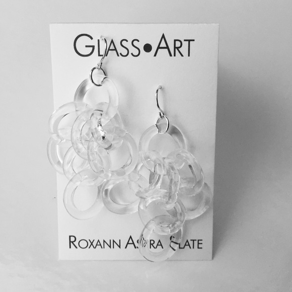 Glass Cluster Chain Earrings - Picture 2 of 3