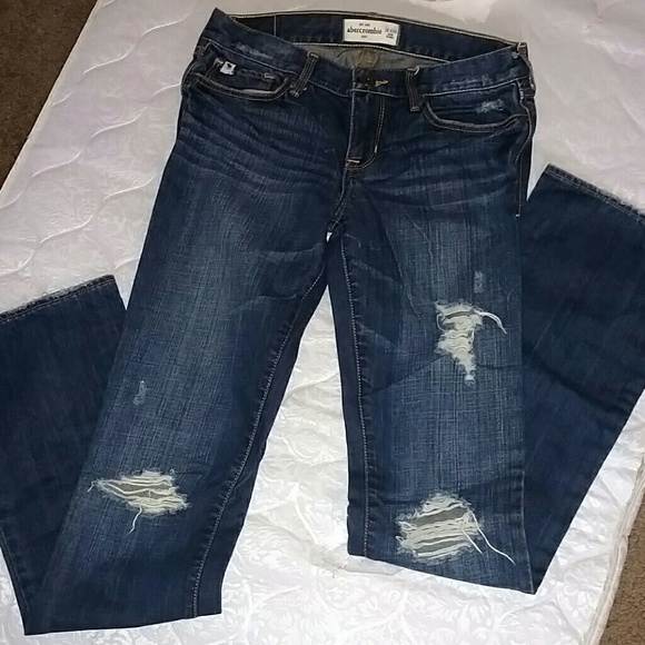 Abercrombie & Fitch Other - A&F 16 Slim Distressed Jeans NWOT