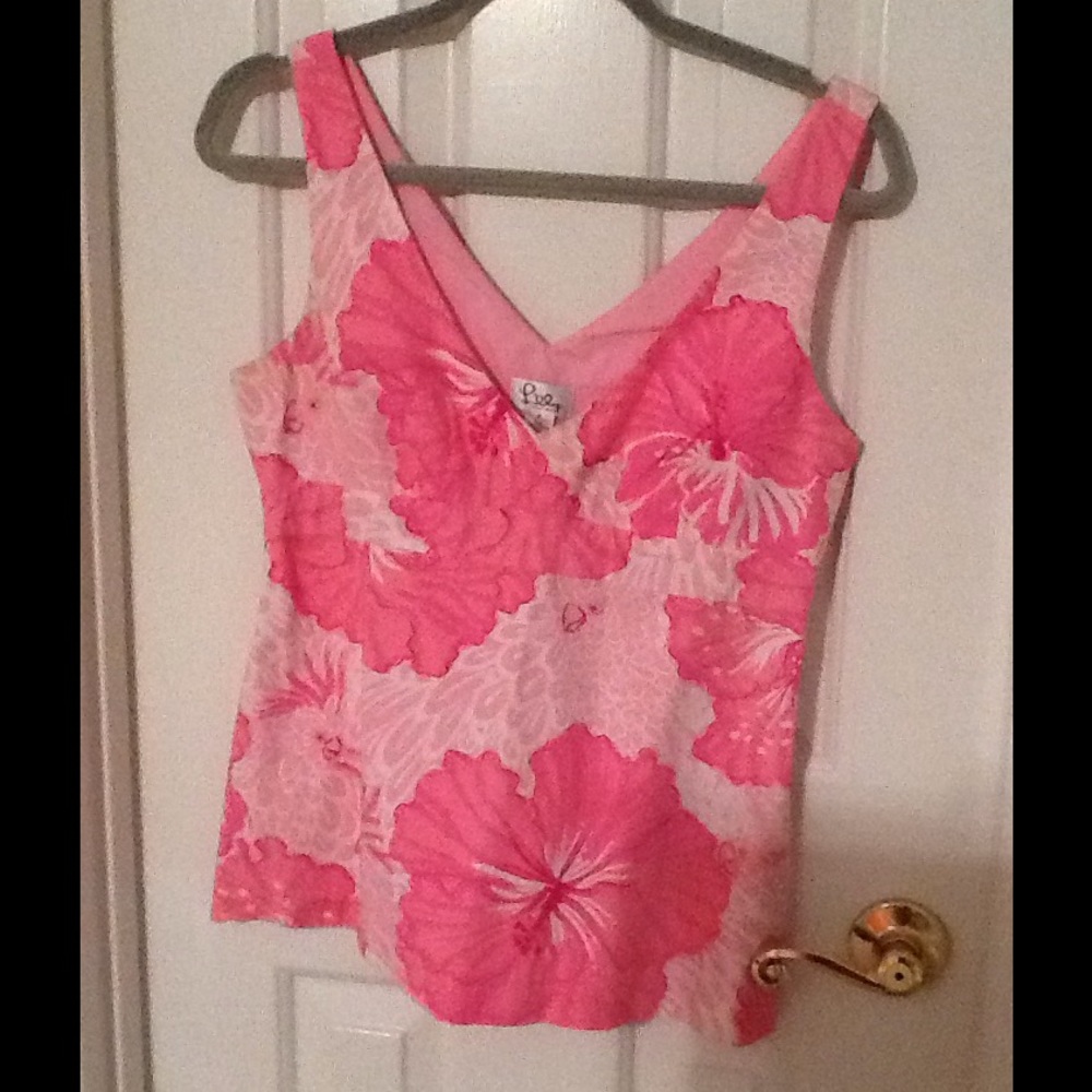 Pink floral Lilly Pulitzer tank top