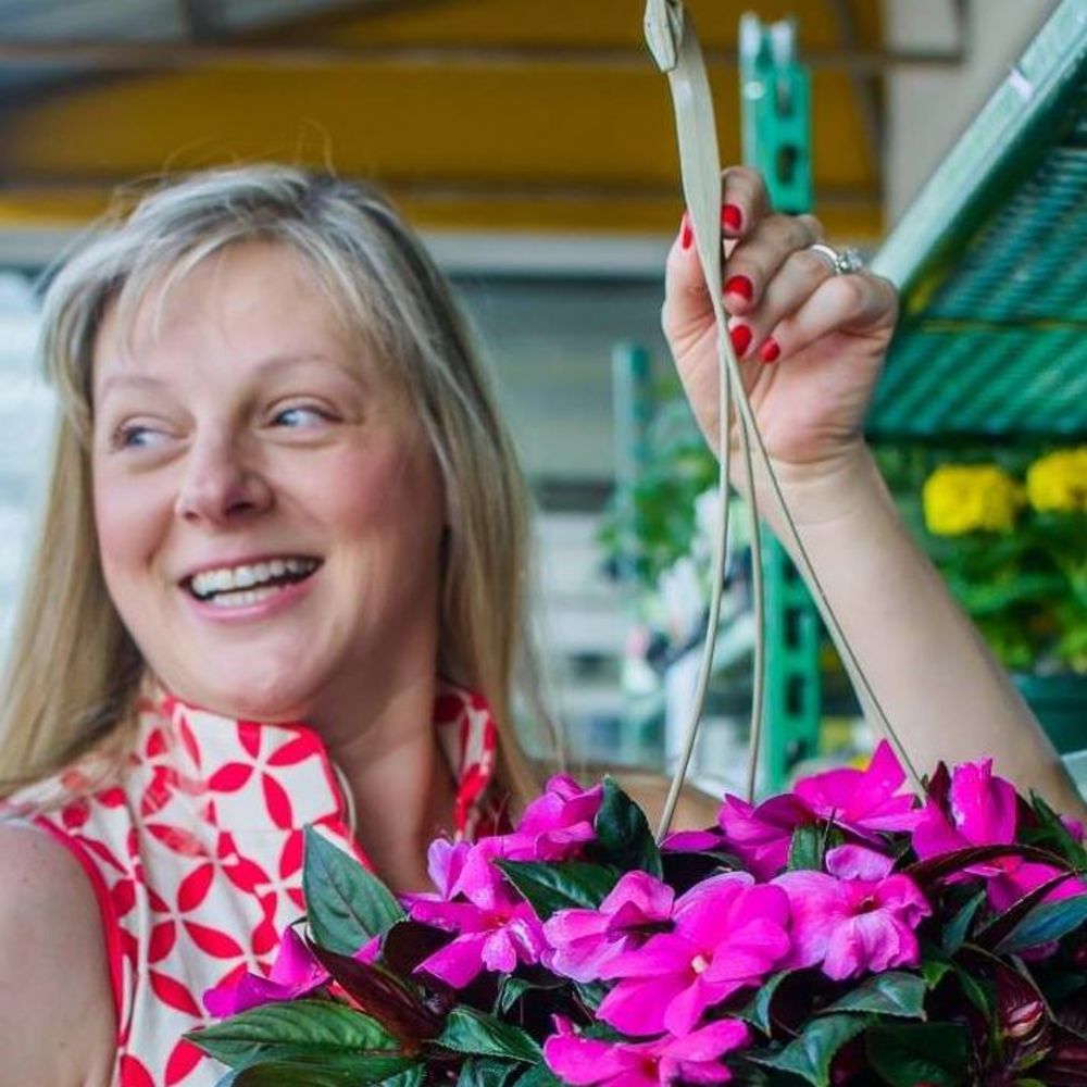 Meet your Posher, Nicole