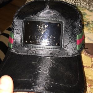 GUCCI hat