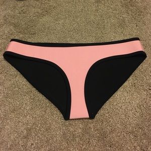 Triangl bottoms