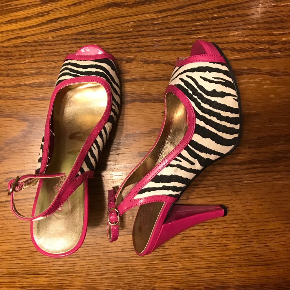 Zebra and pink shoes