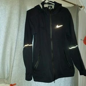 Men's Nike windbreaker jacket