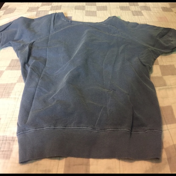 TMD graphic top - Picture 3 of 3