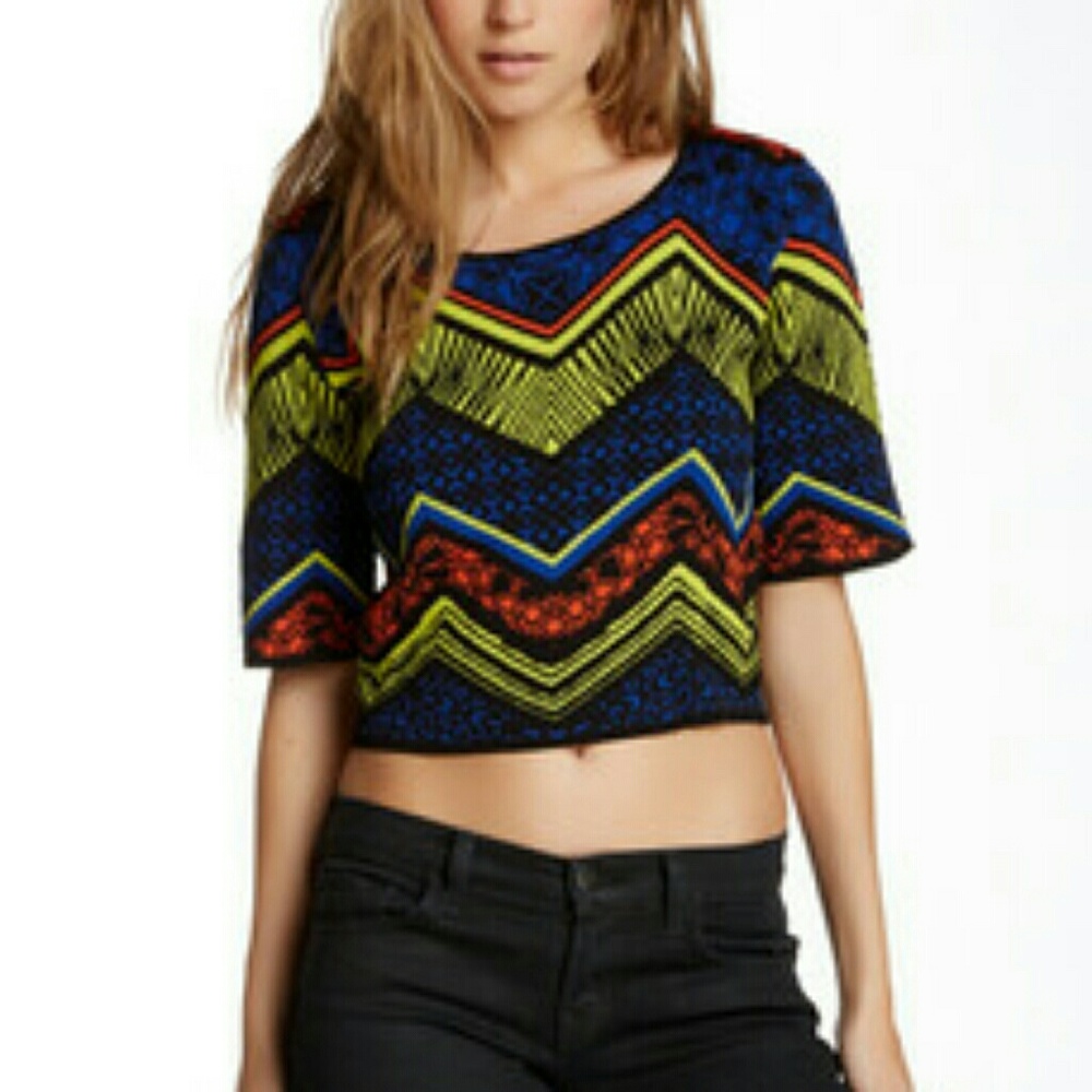 Jealous Tomato 1/4 Sleeve Crop Top